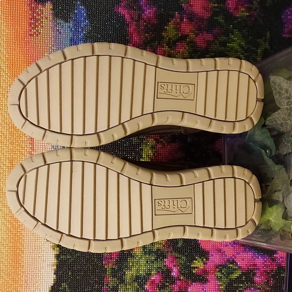 Womens Cliffs Hearty Lace-up Hiker Boot - Picture 9 of 12